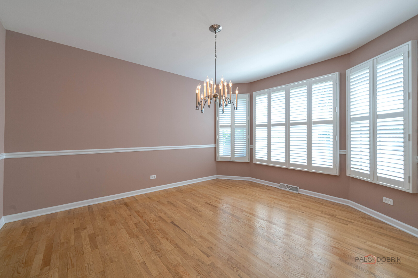 255 Lee Road Northbrook, IL 60062 - Photo 5 of 50