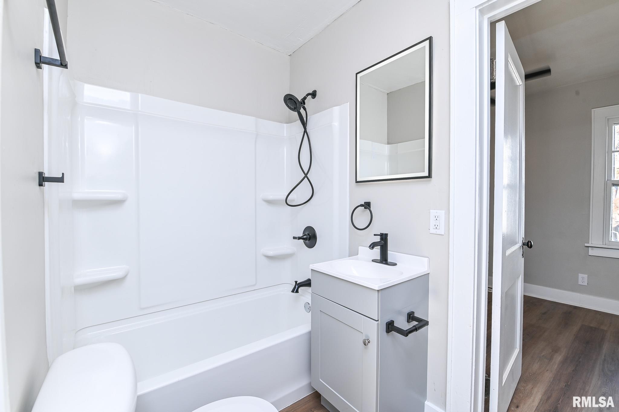 1229 South 8th Street Pekin, IL 61554 - Photo 16 of 23