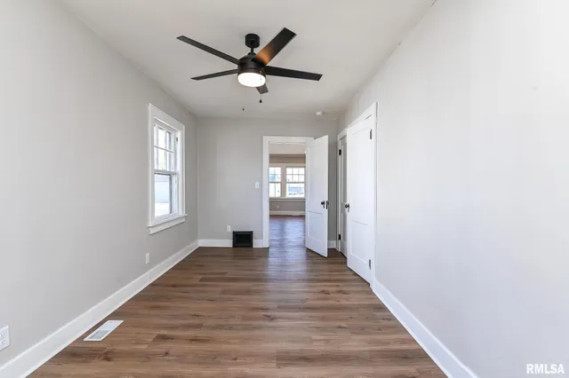 $104,900 | 1229 South 8th Street, Pekin, IL 61554