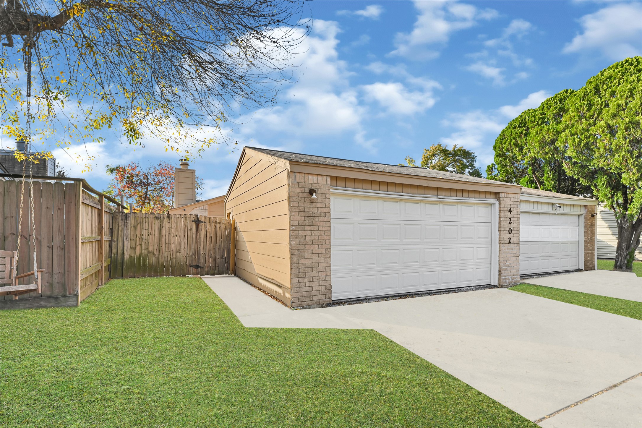 4202 Boone Road Houston, TX 77072 - Photo 20 of 24