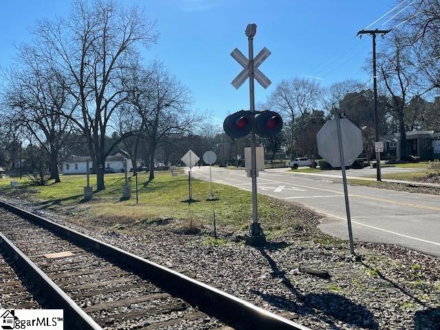 529 South Main Street Woodruff, SC 29388 - Photo 5 of 10