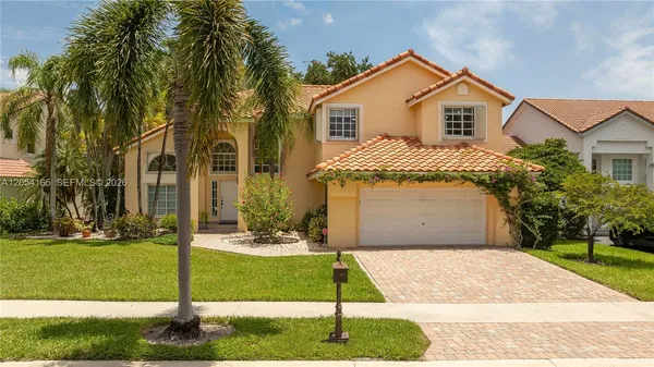 $875,000 | 524 Water Point, Weston, FL 33326