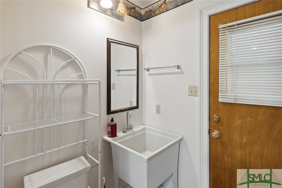 77 Rio Road Savannah, GA 31419 - Photo 15 of 41 half bath