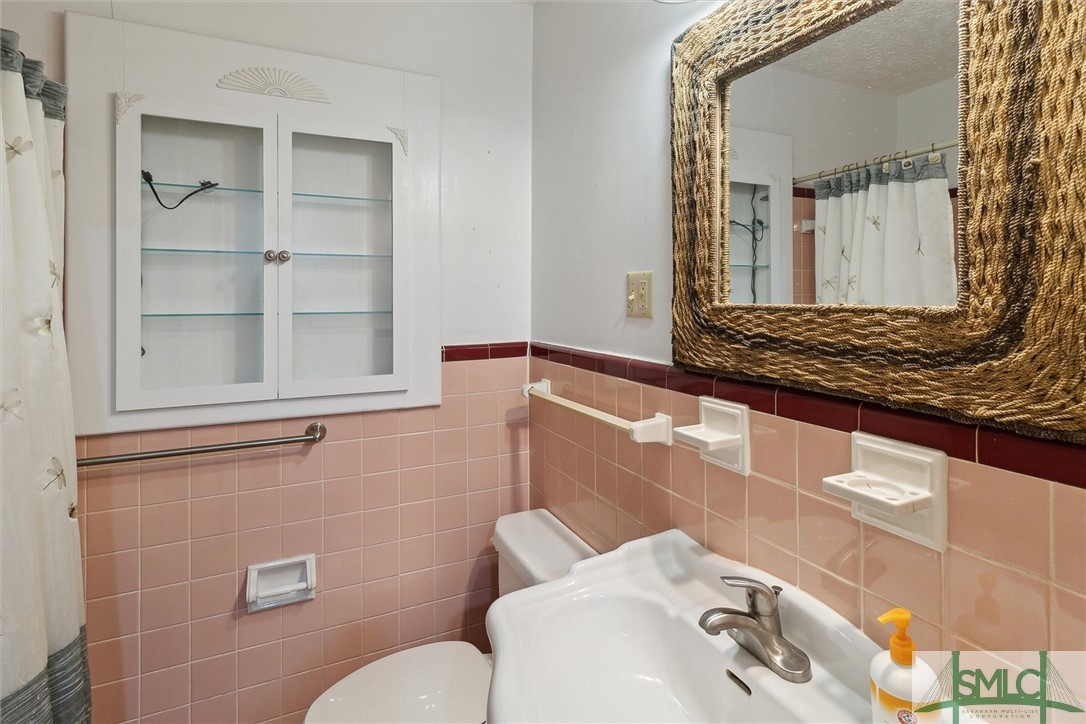 77 Rio Road Savannah, GA 31419 - Photo 16 of 41