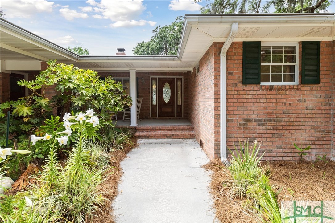 77 Rio Road Savannah, GA 31419 - Photo 4 of 41