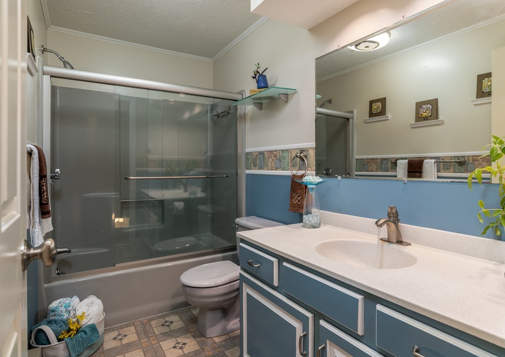 283 Fuller Road, Unit R Chicopee, MA 01020 - Photo 17 of 33 Gallery Image 17