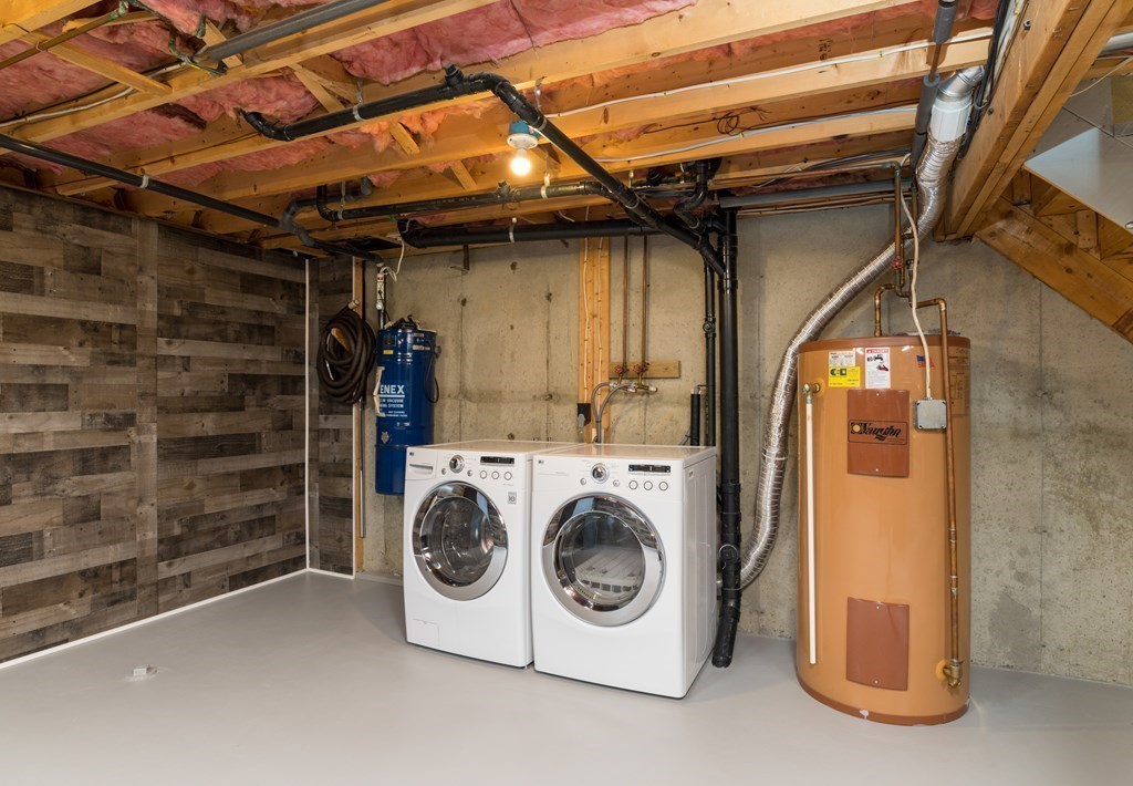 283 Fuller Road, Unit R Chicopee, MA 01020 - Photo 18 of 33 Gallery Image 18