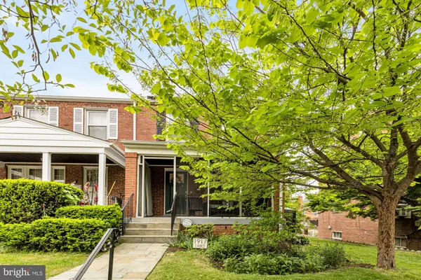 $425,000 | 1917 T Place Southeast, Washington, DC 20020