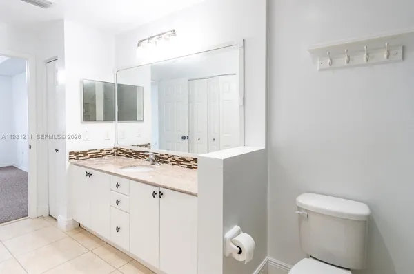 $2,700 | 2301 Southeast 24th Avenue, Unit 2301, Homestead, FL 33035