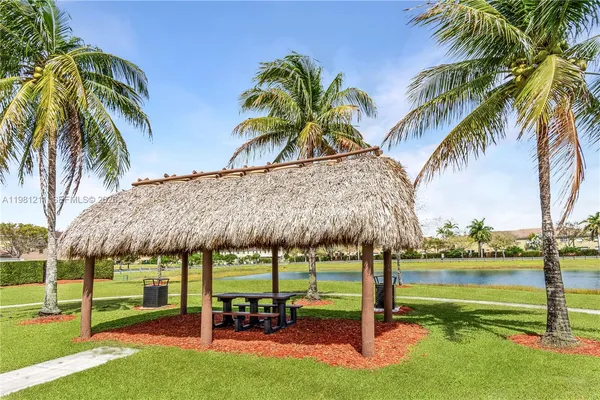 $2,700 | 2301 Southeast 24th Avenue, Unit 2301, Homestead, FL 33035