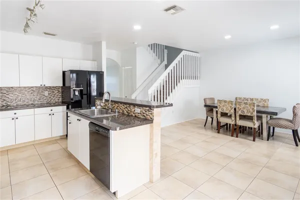 $2,700 | 2301 Southeast 24th Avenue, Unit 2301, Homestead, FL 33035