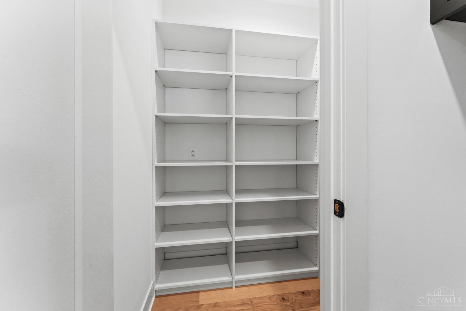 6579 Kugler Mill Road Cincinnati, OH 45236 - Photo 24 of 89 Gallery Image 24