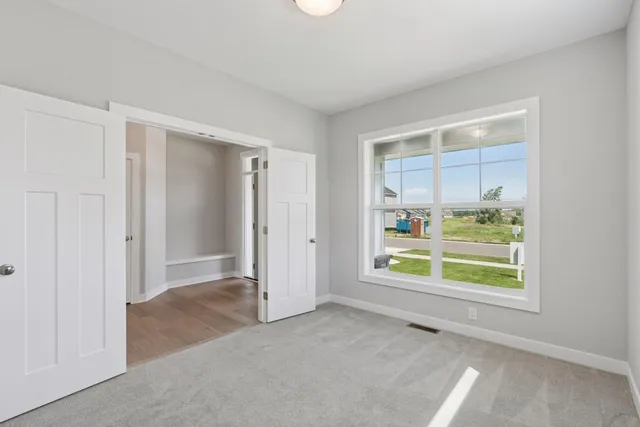 $800,000 | 4730 131st Avenue Northeast, Blaine, MN 55449