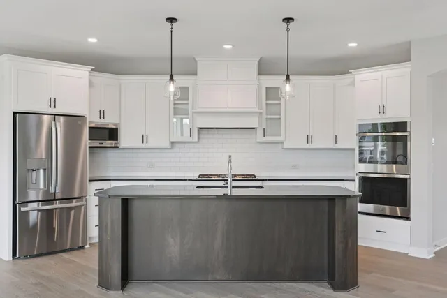 $800,000 | 4730 131st Avenue Northeast, Blaine, MN 55449