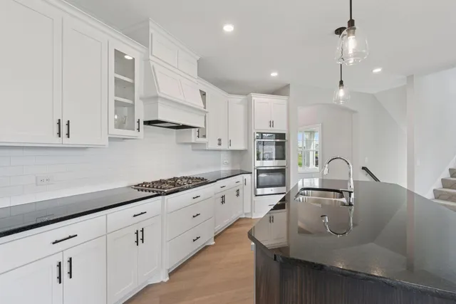 $800,000 | 4730 131st Avenue Northeast, Blaine, MN 55449