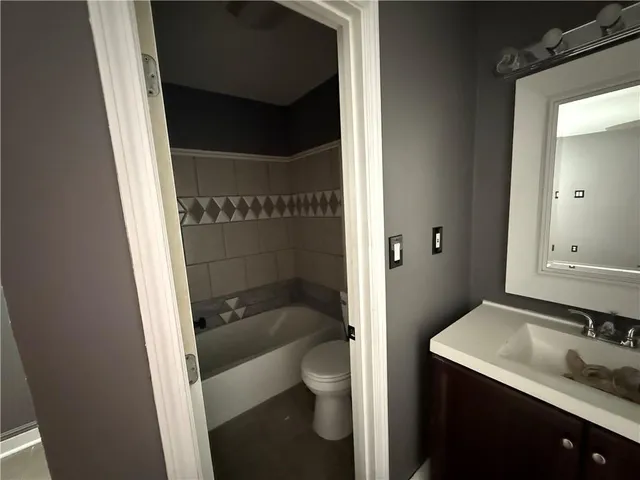 $1,400 | 2925 Daniel Drive, Violet, LA 70092