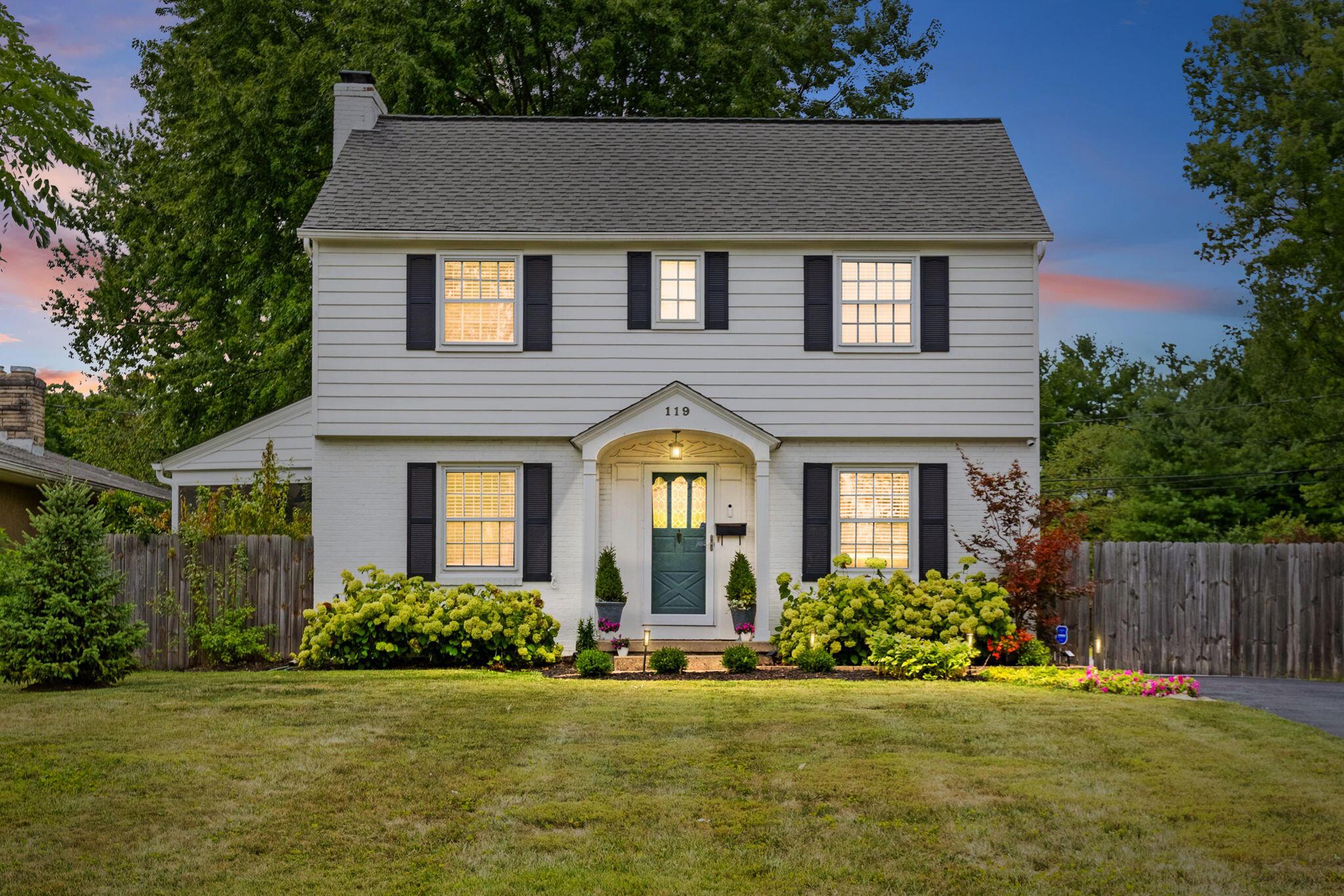 119 Edgevale Road Columbus, OH 43209 - Photo 47 of 47 Front Exterior Twilight
