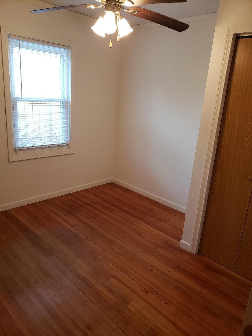 212 North 23rd Street Springfield, MI 49015 - Photo 5 of 12 23 Bedroom 2