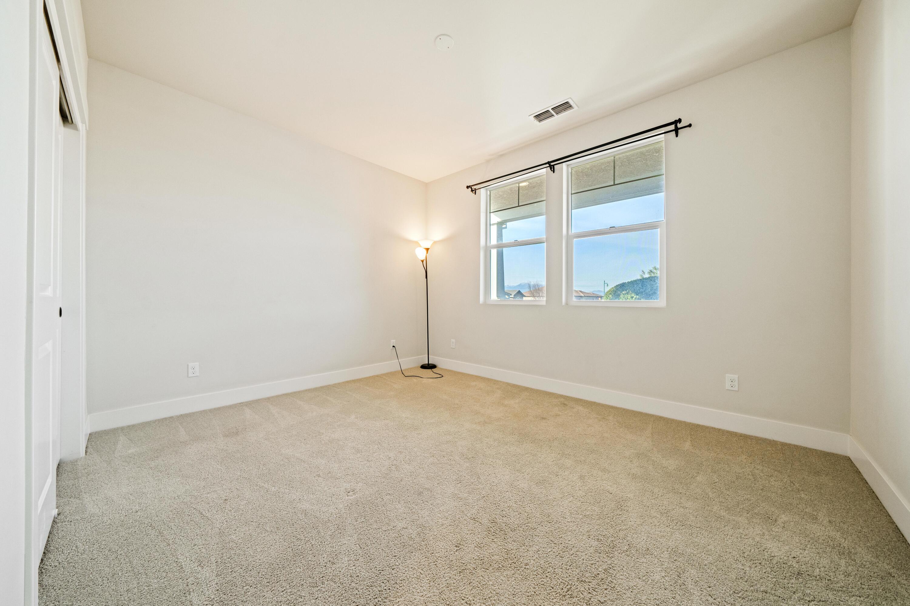 3001 Luke Trail Redding, CA 96002 - Photo 20 of 43 an empty room with a window