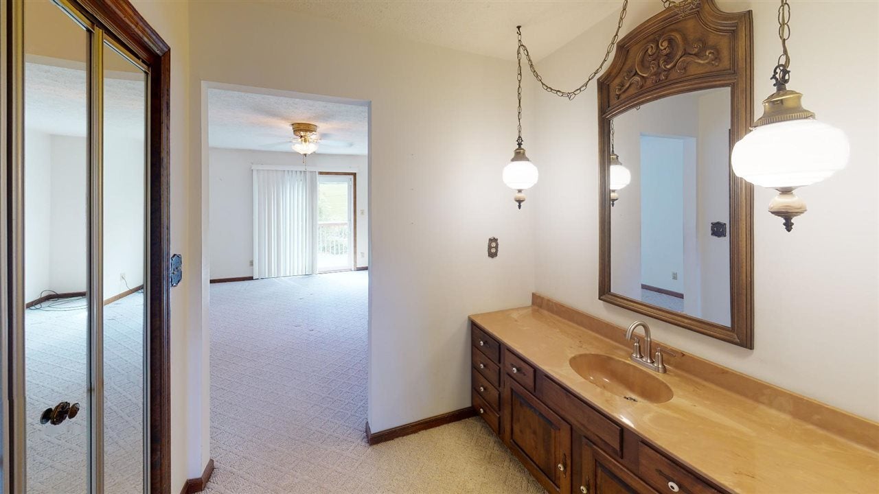 5841 Ohio River Road Huntington, WV 25702 - Photo 13 of 25 Gallery Image 13