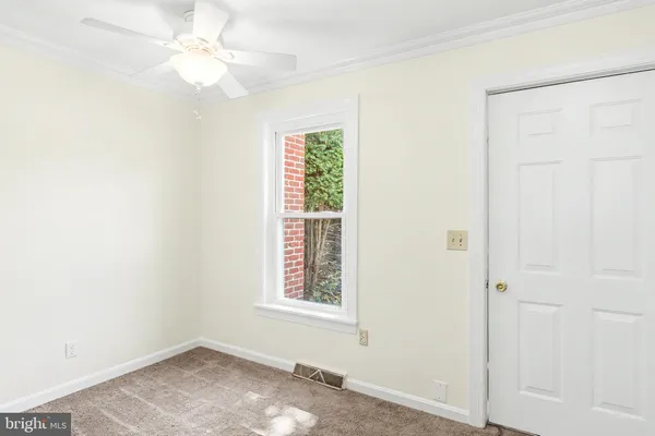 $1,595 | 610 Colonial View Road, Mechanicsburg, PA 17055