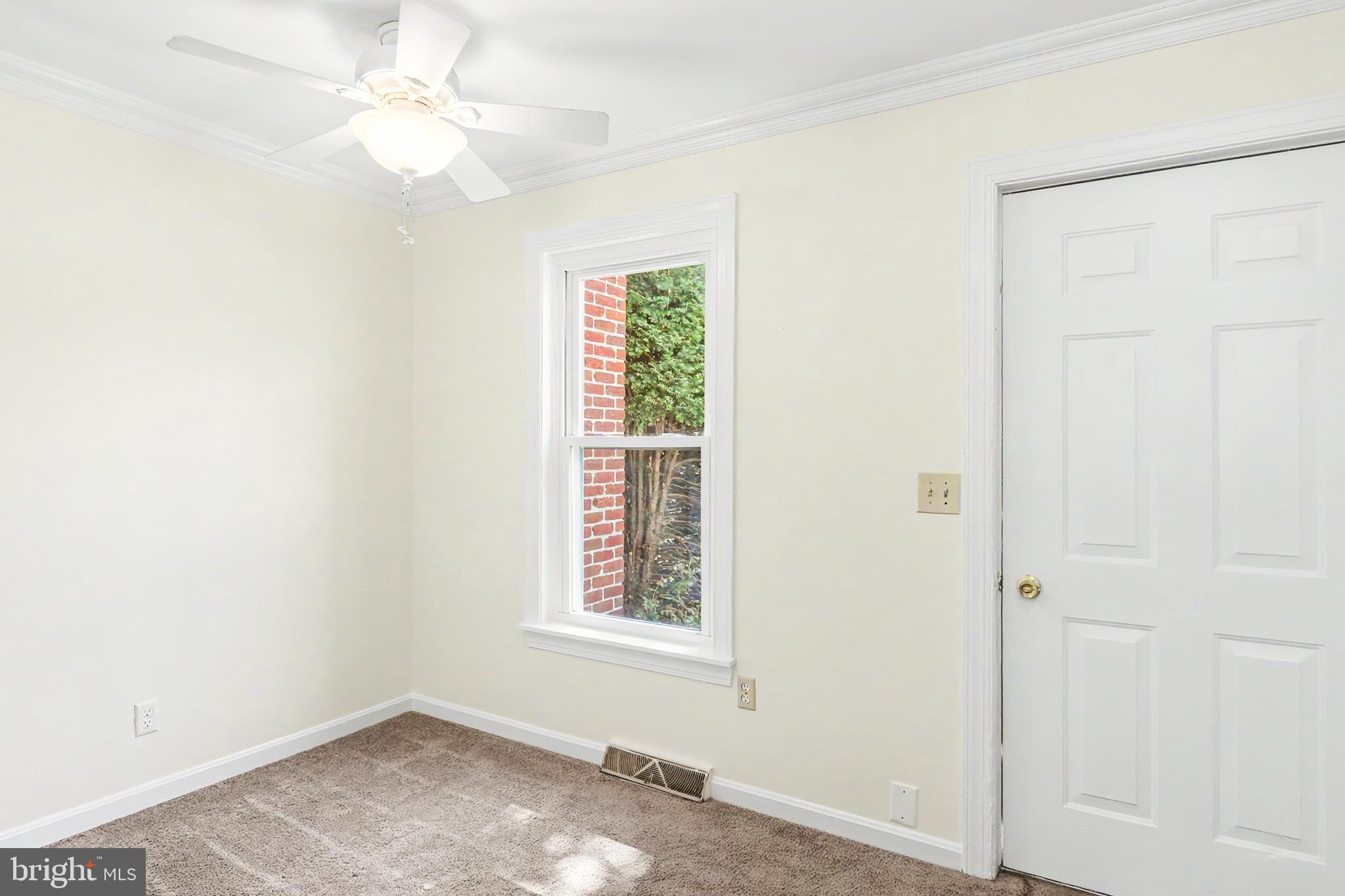 610 Colonial View Road Mechanicsburg, PA 17055 - Photo 3 of 21