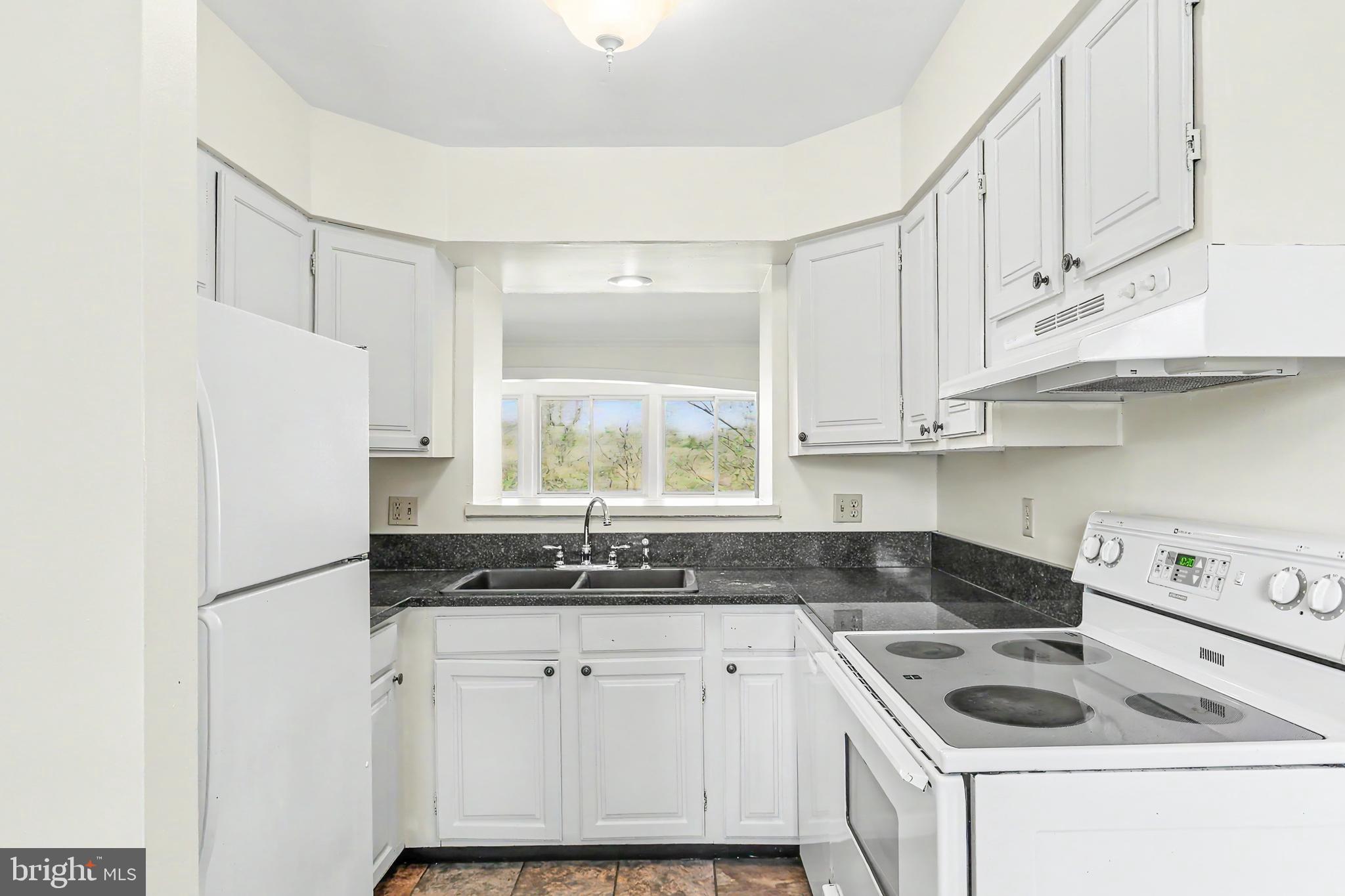 610 Colonial View Road Mechanicsburg, PA 17055 - Photo 6 of 21