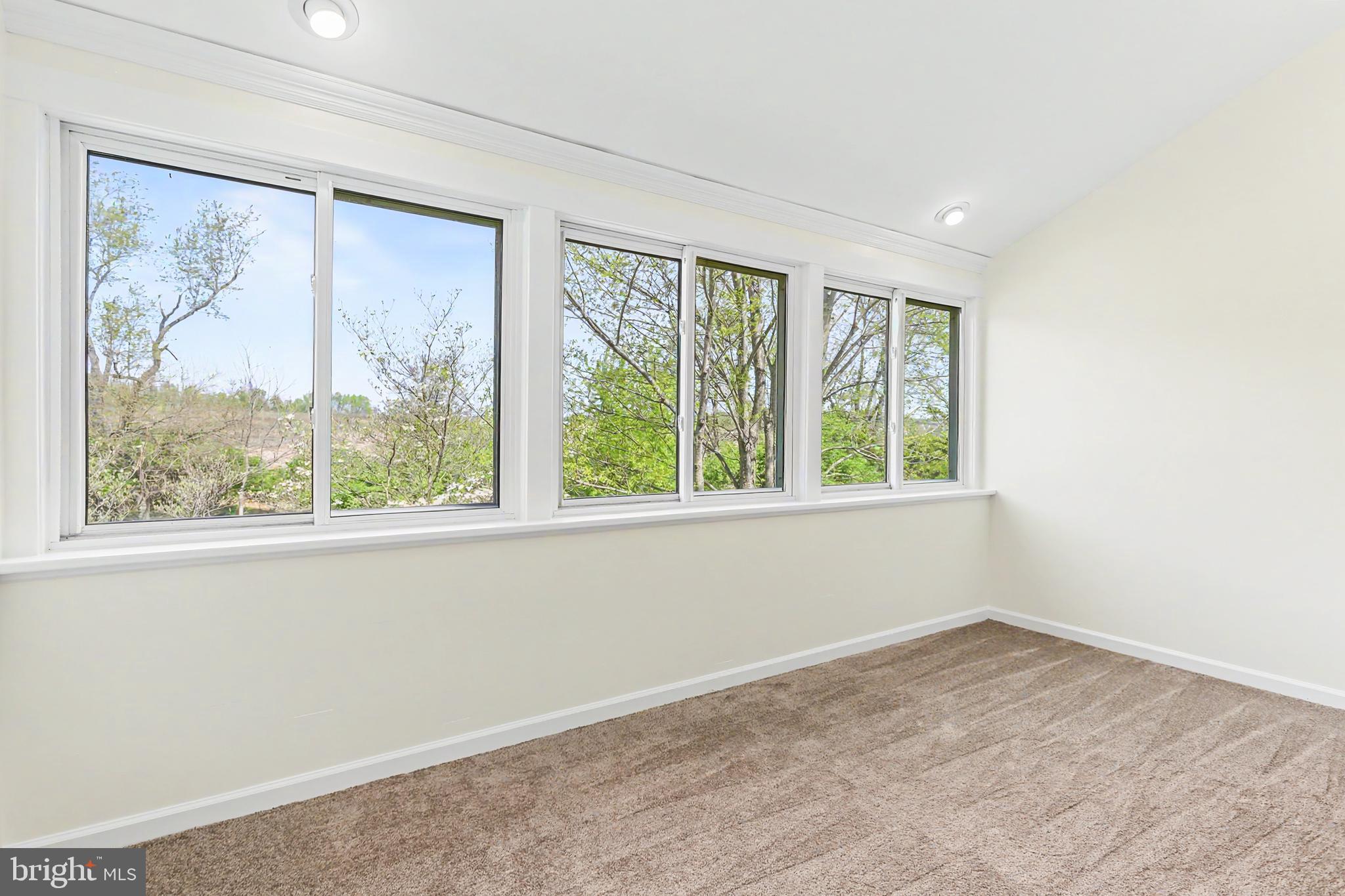 610 Colonial View Road Mechanicsburg, PA 17055 - Photo 8 of 21