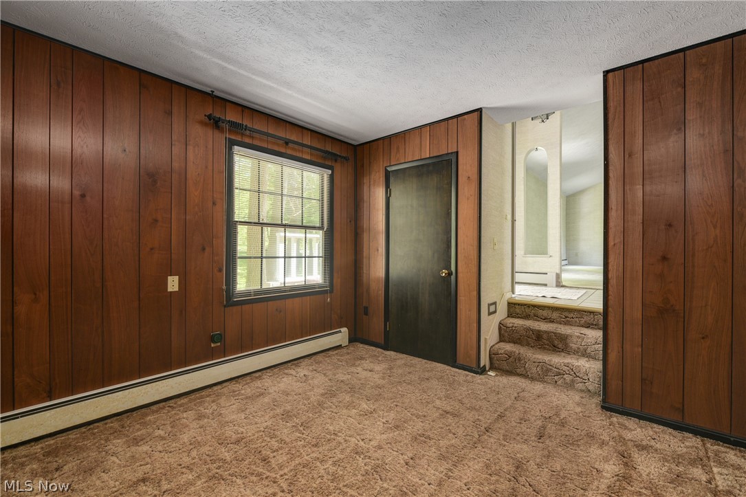 698 River Road Hinckley, OH 44233 - Photo 7 of 35 Gallery Image 7
