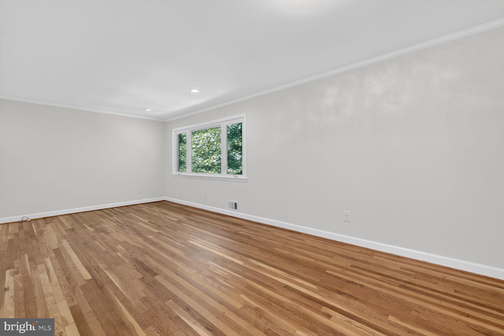 13105 Jingle Lane Silver Spring, MD 20906 - Photo 7 of 30