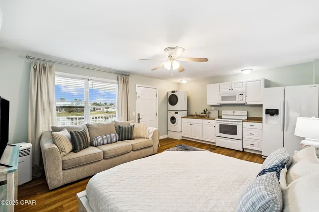 $949,000 | 109 Granger Lane, Panama City Beach, FL 32413