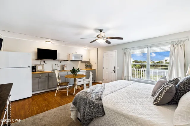 $949,000 | 109 Granger Lane, Panama City Beach, FL 32413