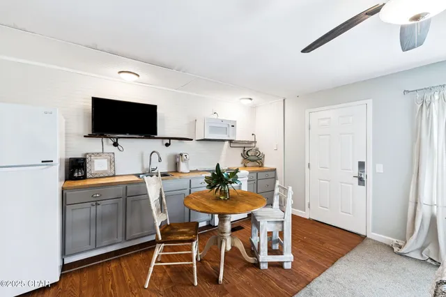 $949,000 | 109 Granger Lane, Panama City Beach, FL 32413