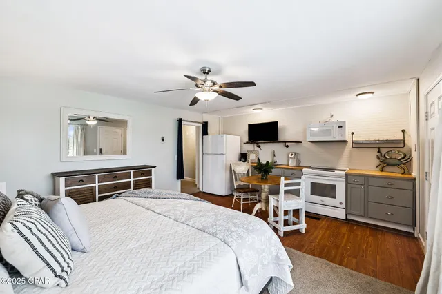 $949,000 | 109 Granger Lane, Panama City Beach, FL 32413