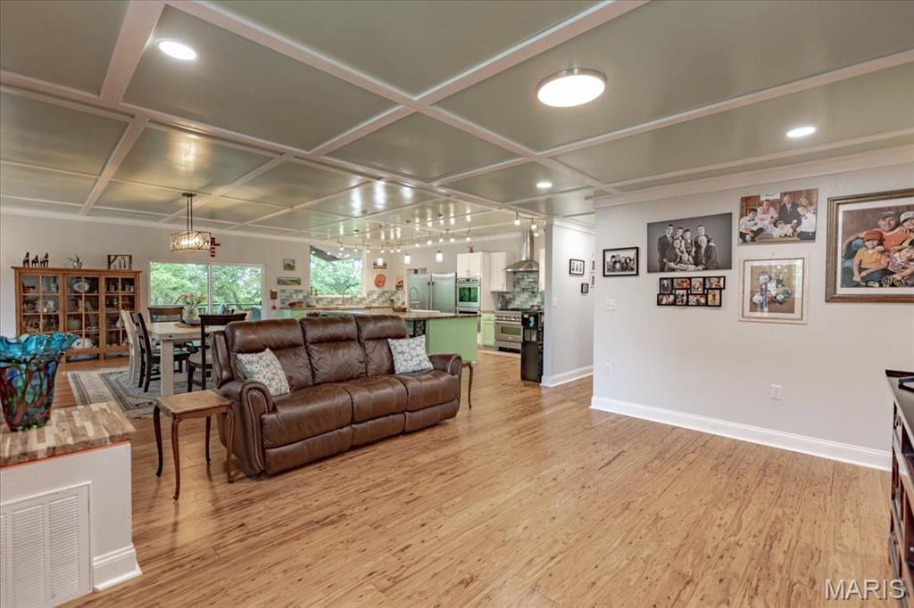 7644 Highway 17 Houston, MO 65483 - Photo 20 of 80