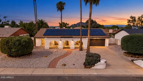 $784,900 | 2324 East Cortez Street, Phoenix, AZ 85028