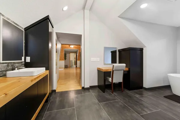 $795,995 | 6454 Flying Jib, Garrison, MN 56450