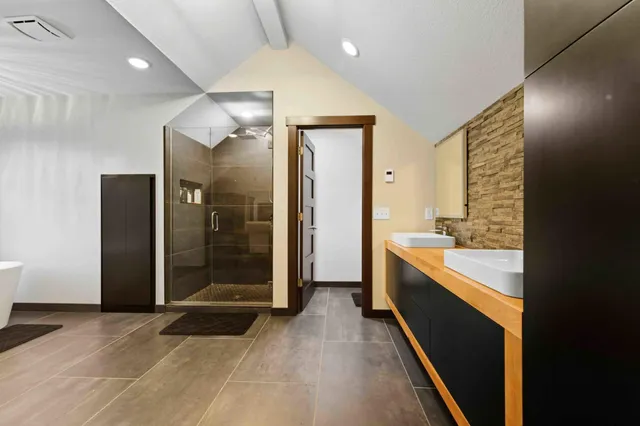 $795,995 | 6454 Flying Jib, Garrison, MN 56450