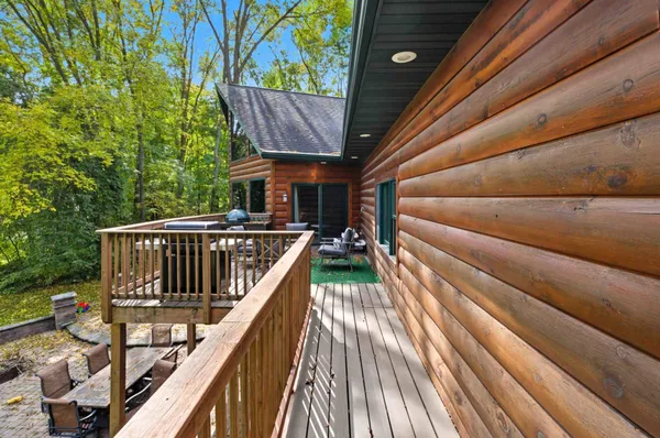 $795,995 | 6454 Flying Jib, Garrison, MN 56450