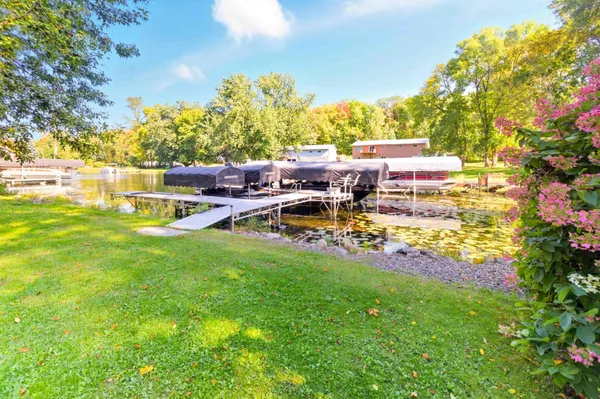 $795,995 | 6454 Flying Jib, Garrison, MN 56450