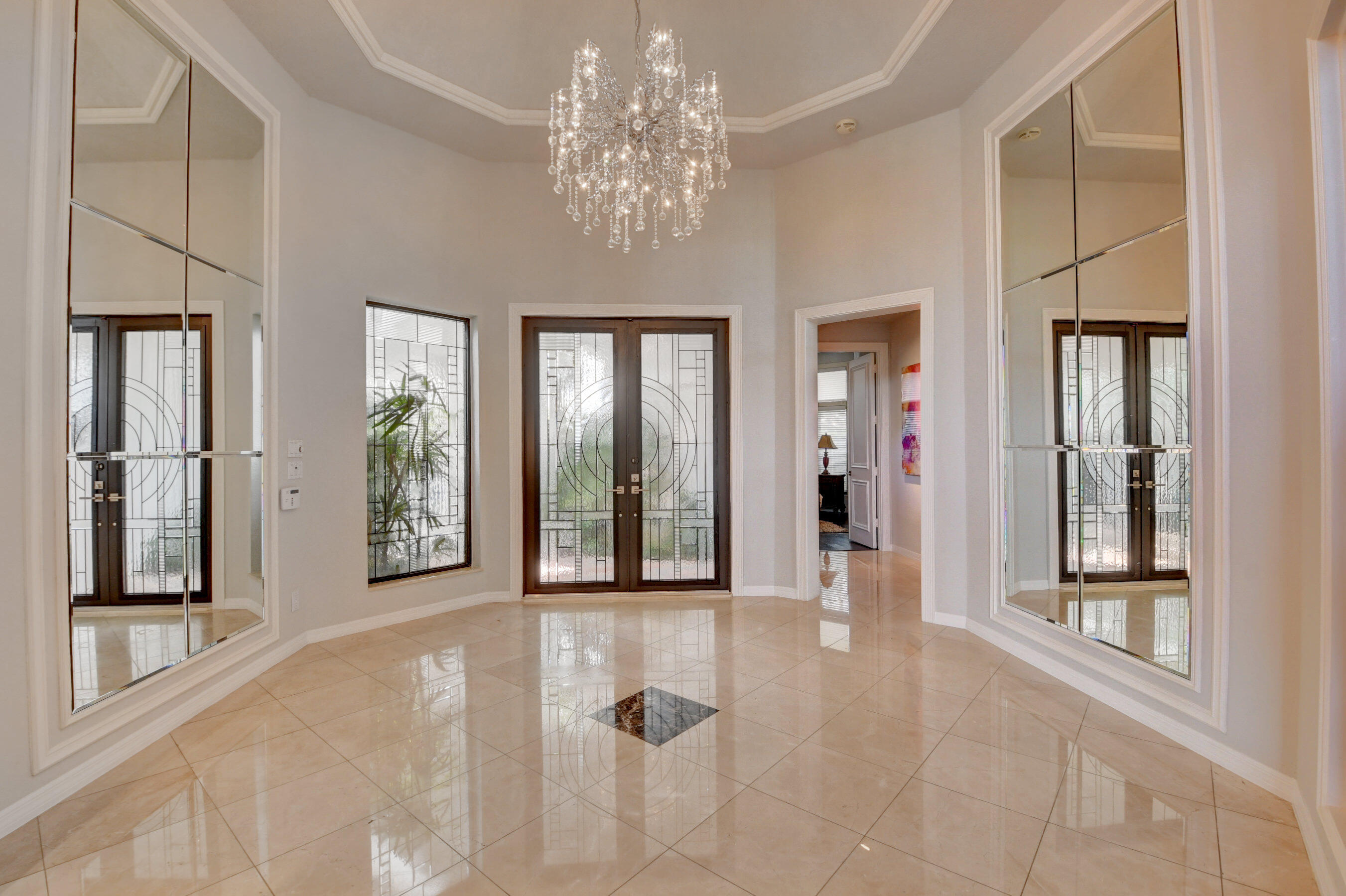 17064 Castlebay Court Boca Raton, FL 33496 - Photo 4 of 36 05_dsc_5671