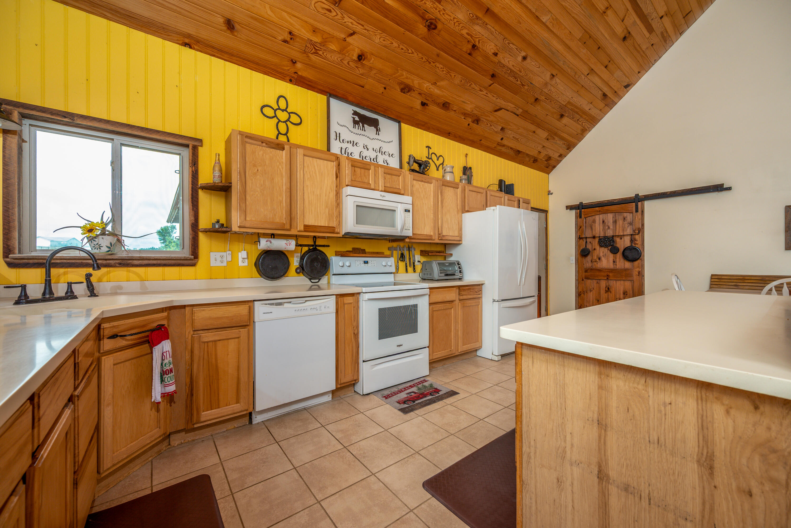 575 Ellington Loop Road Morehead, KY 40351 - Photo 16 of 79 DSC_2612-Edit
