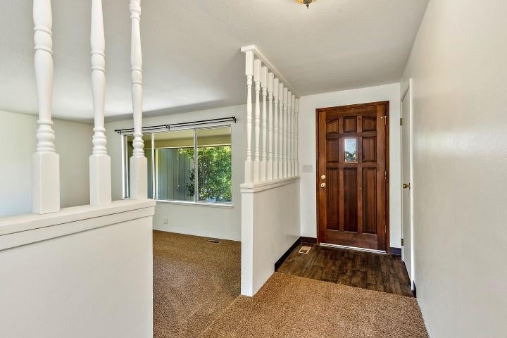 644 Maple Street Central Point, OR 97502 - Photo 4 of 30 14_MS_14