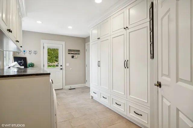 $1,849,000 | 5881 Teal Lane, Long Grove, IL 60047