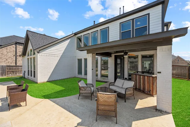 $625,000 | 6906 Pondhawk Drive, Katy, TX 77493