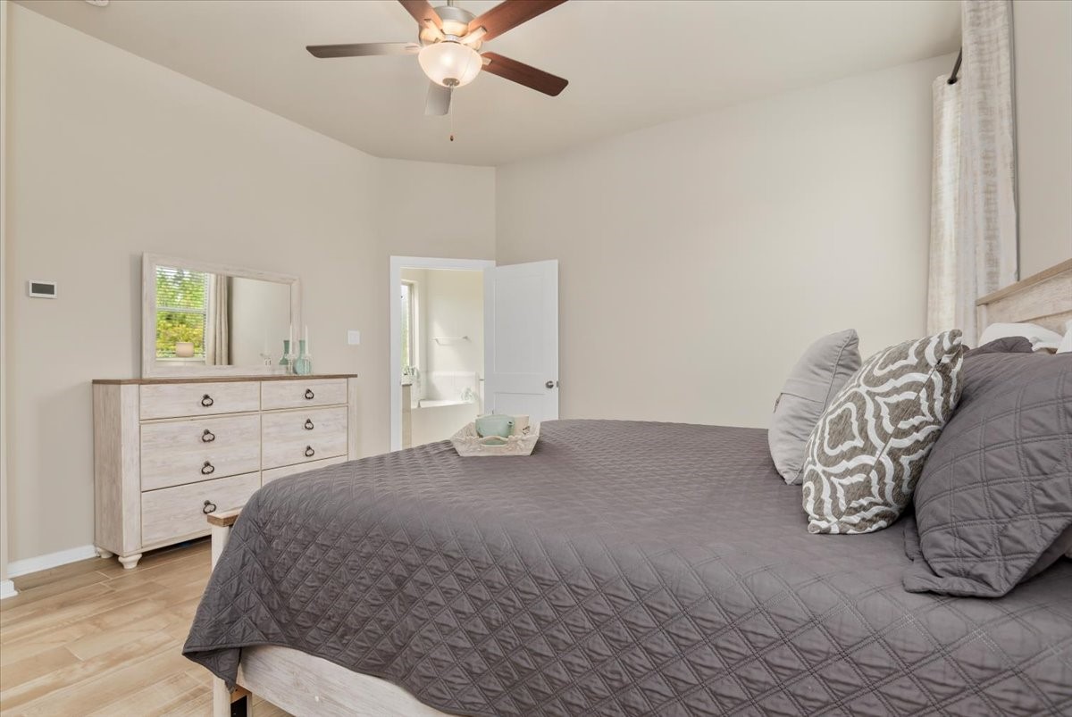 17814 Tree Of Heaven Conroe, TX 77385 - Photo 16 of 48