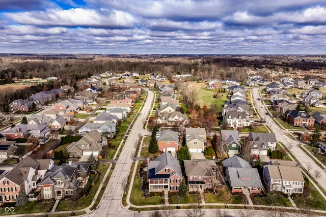 $1,099,000 | 6655 Westminster Drive, Zionsville, IN 46077