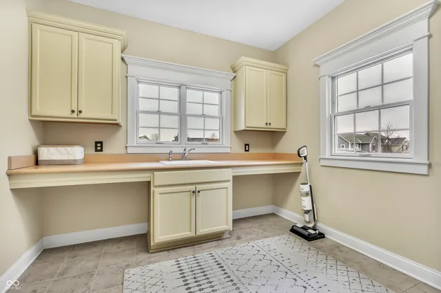 $1,099,000 | 6655 Westminster Drive, Zionsville, IN 46077