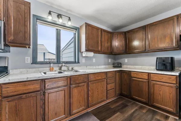 $375,000 | 7320 90th Street Southeast, Stewartville, MN 55976