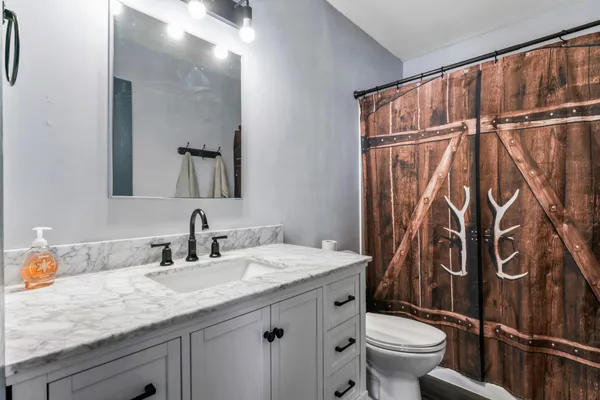 $375,000 | 7320 90th Street Southeast, Stewartville, MN 55976